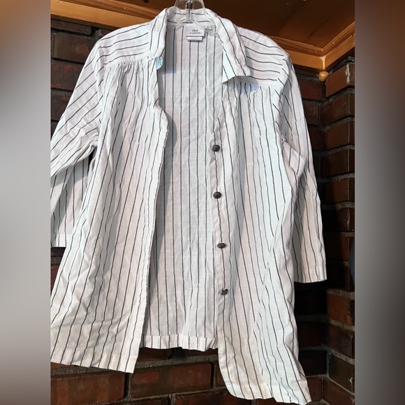 Womens button down - Picture 1 of 3